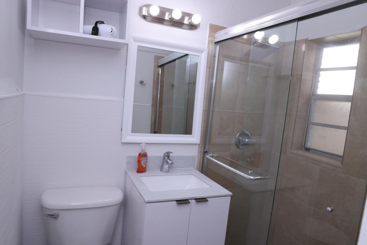 Douglas Rd Apartments Miami Bagian luar foto
