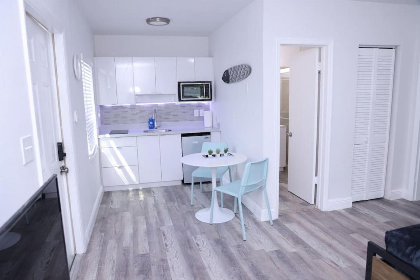 Douglas Rd Apartments Miami Bagian luar foto