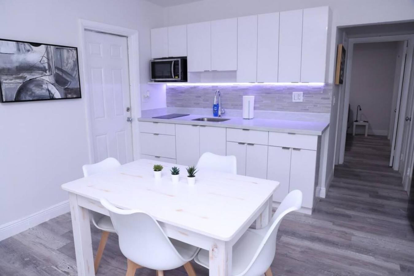 Douglas Rd Apartments Miami Bagian luar foto